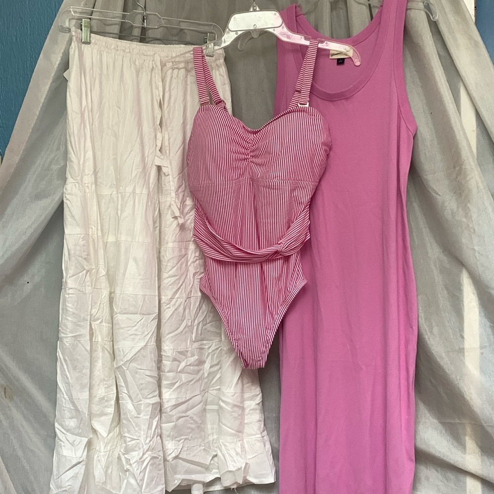 Penbrooke swimsuit combo